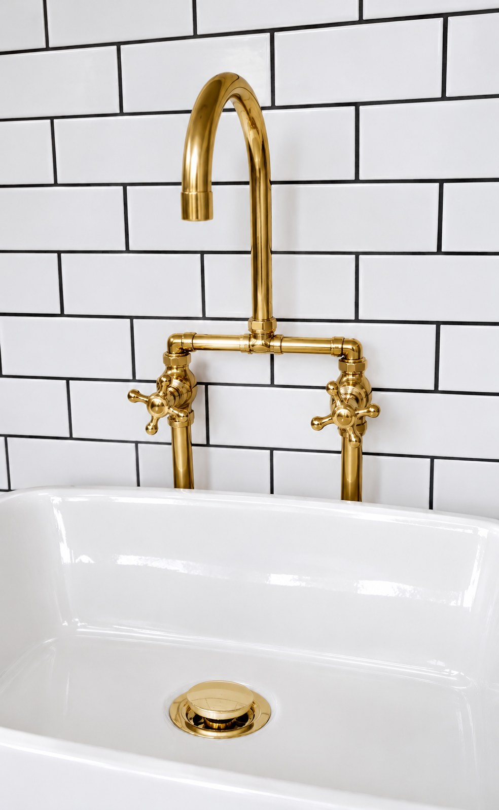 Classic Brass Elegance: A Customised Kitchen Mixer with Matching Basin Grating