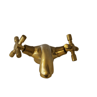 Solid brass single pillar bathroom mixer