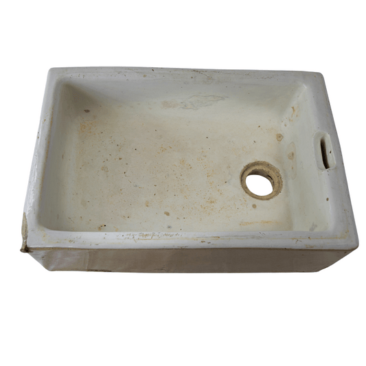 Lab sink
